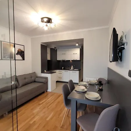 아파트 Apartament Na Milej