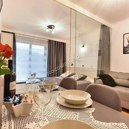 아파트 Apartament Na Milej *